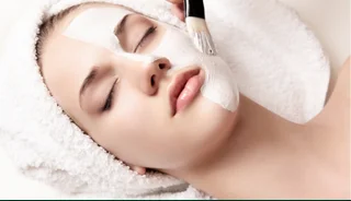 COLLAGEN FACIAL TREATMENT